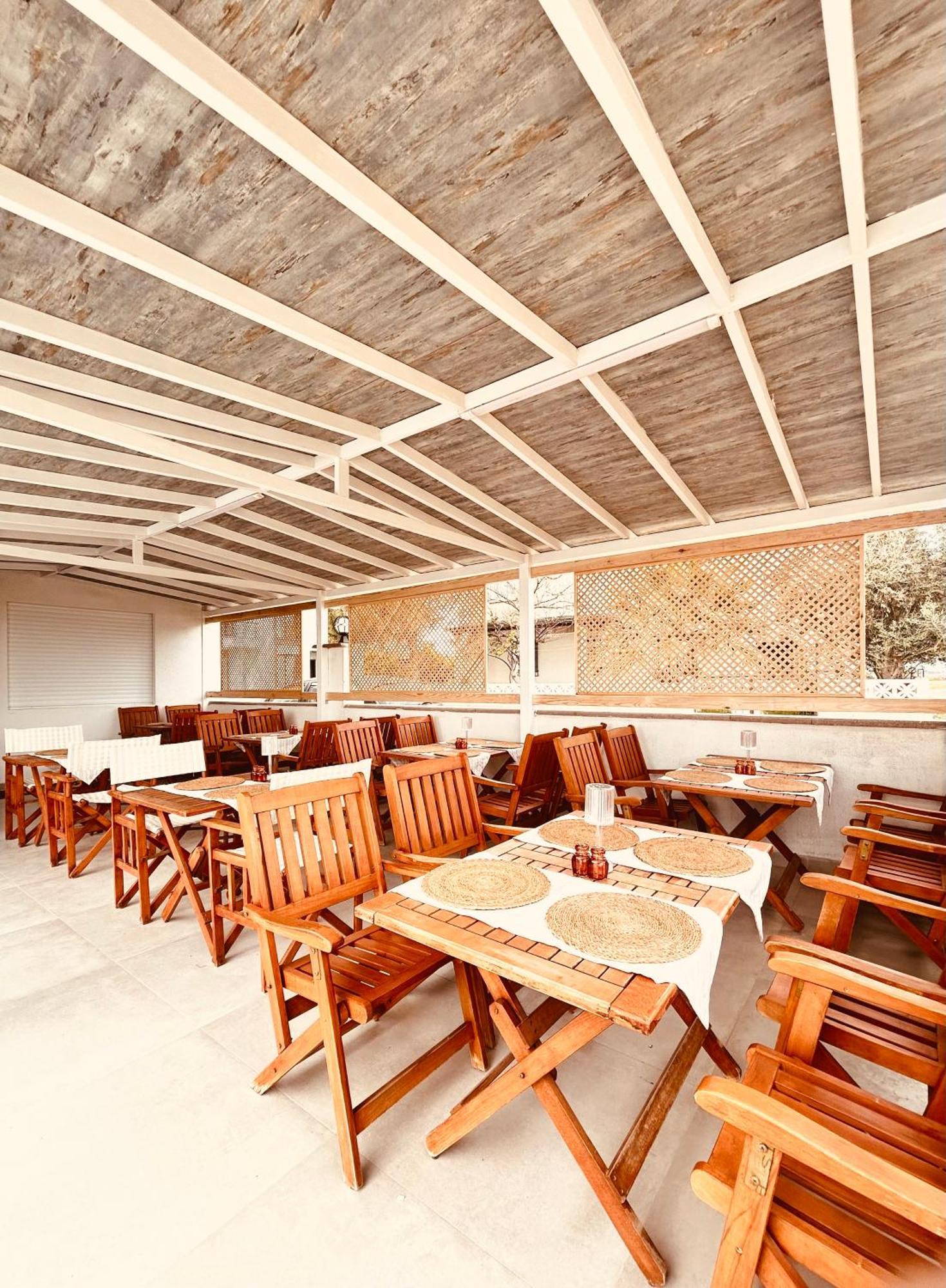Готель Soho Ayvalik Beach House Kucukkoy  Екстер'єр фото