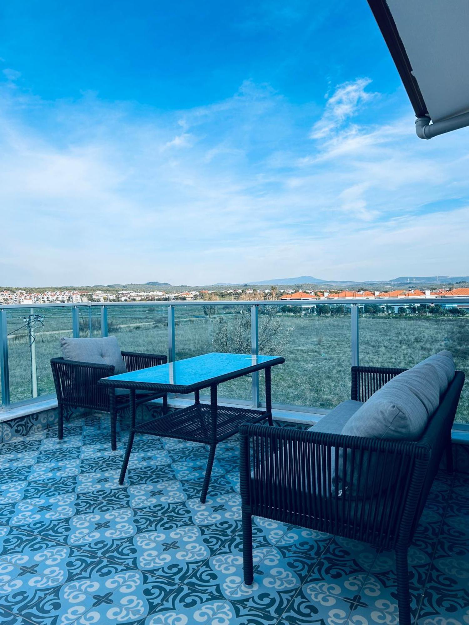 Готель Soho Ayvalik Beach House Kucukkoy  Екстер'єр фото